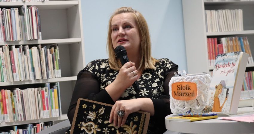 Spotkanie z pisarką, Anną Dąbrowską. 14.04.2026 r.