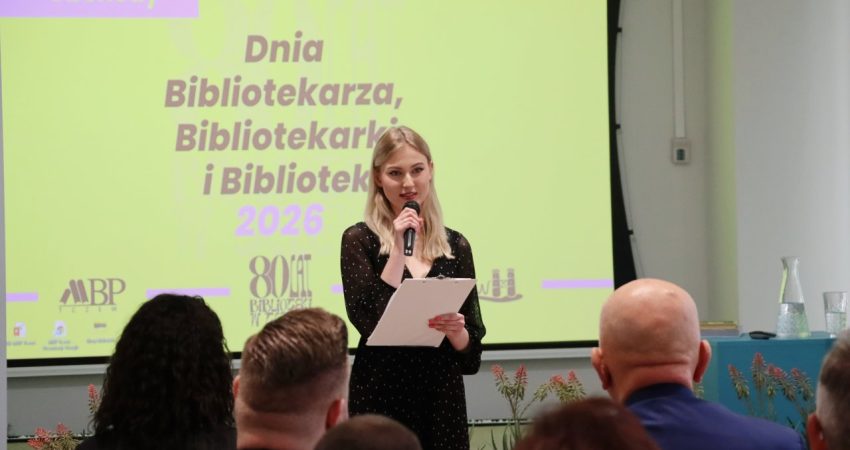 80 lat otwartości. Razem świętowaliśmy Dzień Bibliotekarza, Bibliotekarki i Bibliotek w Tczewie
