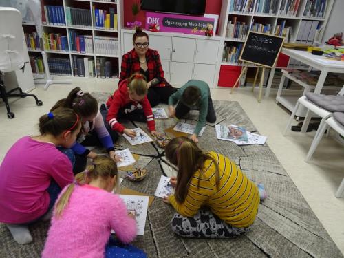Świąteczne zajęcia w Dyskusyjnym Klubie Książki dla Dzieci